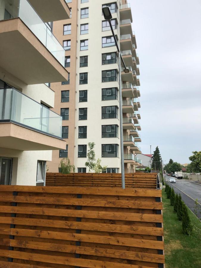 Luxury Westpark 2-Room Apartment Lakeview W5 ブカレスト エクステリア 写真